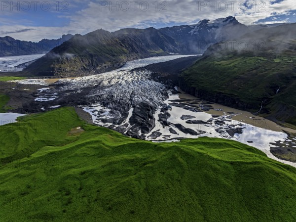 Ice floes, glacier, glacier tongue, glacier lake, sunny, cloudy, morning mood, mountains,
