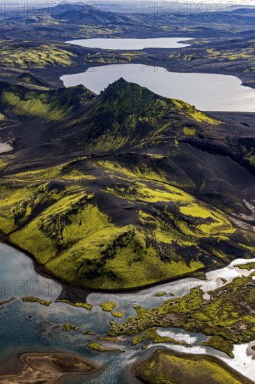 Lakes, river, mountains, mountain landscape, aerial view, sunny, summer, backlight, Langisjör,