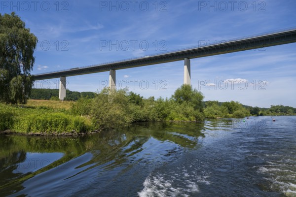 Motorway bridge A 52 over the Ruhr, from below, Mülheim an der Ruhr, Rurgebiet, North