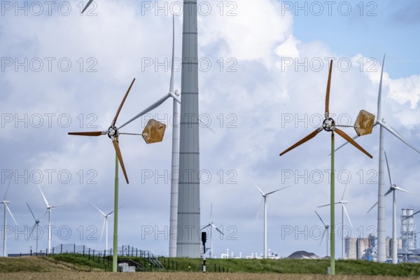 Mini wind turbines, from the Dutch company Ecoways EAZ wind turbine, produces up to 15 kW power and
