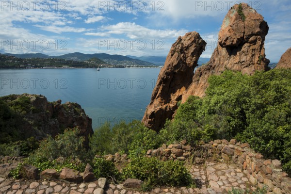 Picturesque coast and red rocks, Pointe de l'Aiguille, Théoule-sur-Mer, Massif de l'Esterel,