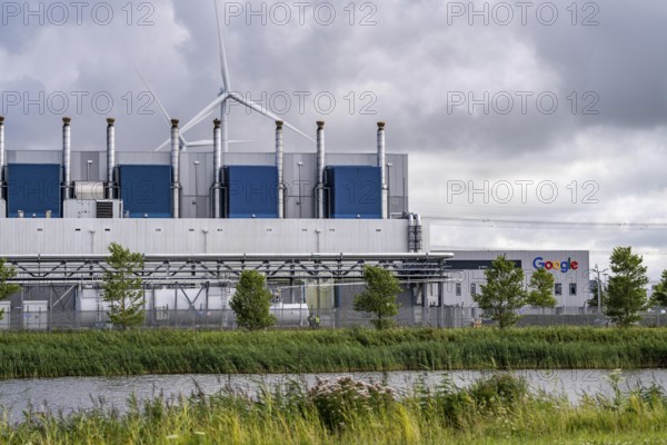 The Google Datacenter, data centre in Eemshaven, on over 44 hectares, is being expanded, powered by