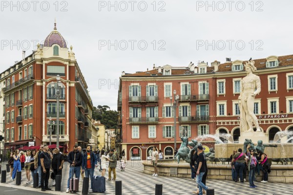Square with classicist buildings in the old town, Place Masséna, Nice, Alpes Maritimes, Provence