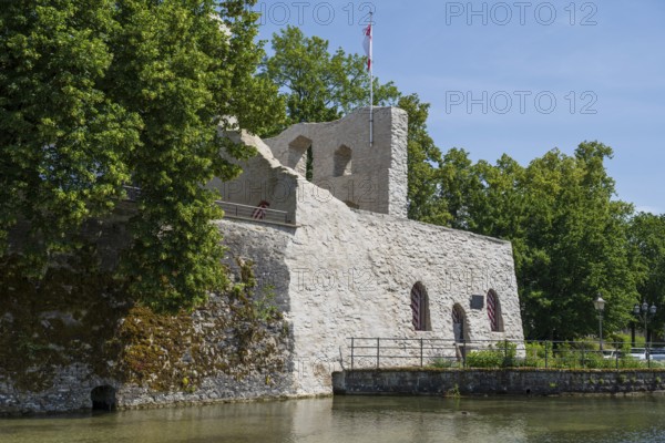 Castle ruins, Lippe spring, Bad Lippspringe, climatic health resort, North Rhine-Westphalia,