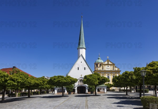 Chapel of Grace and St Magdalene's Church on Kapellplatz, place of pilgrimage, Altötting, Upper
