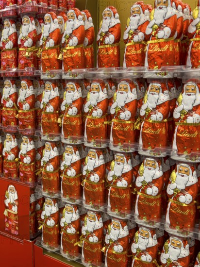 Chocolate Santa Claus chocolate Santa Claus chocolate Santa Claus chocolate Santa Claus sweets from