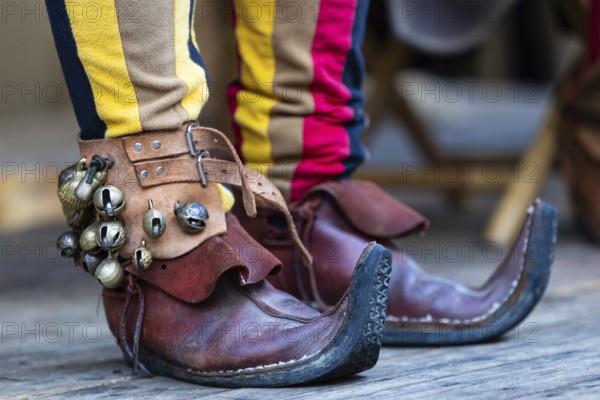 Pointed shoes, musical bells on the leg, medieval clothing, medieval market, city of Esslingen,