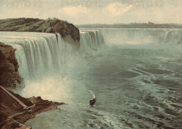 Niagara Falls, waterfalls of the Niagara River on the border between the US state of New York and