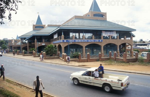Shopping center in the city center of the capital Lilongwe, delivery van, Malawi, Africa, June