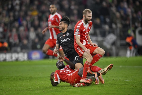 Duel, action Luis Suarez Sporting Lisbon SCP (97) against Konrad Laimer FC Bayern Munich FCB (27)