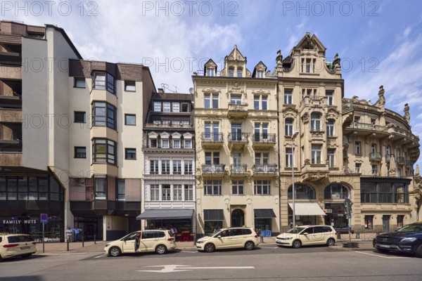 Row of houses, general architecture, modern buildings, historic buildings, residential buildings