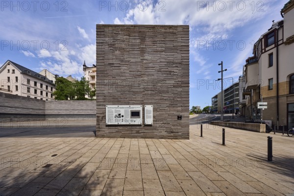Memorial to the murdered Wiesbaden Jews, memorial, historical event, general architecture, barrier