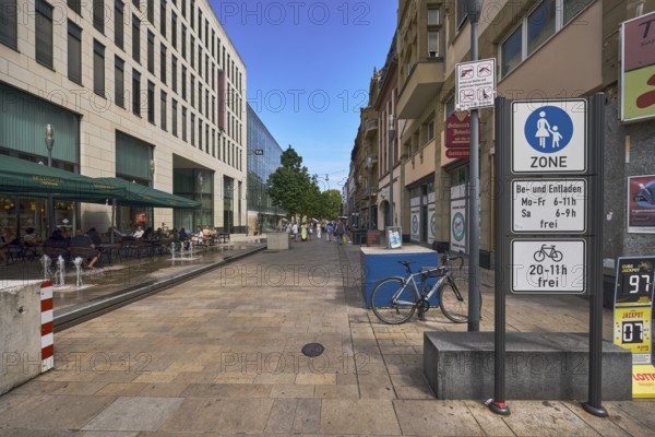 LuisenForum, shopping center, pedestrian zone, fountain, shops, shopping, general architecture,