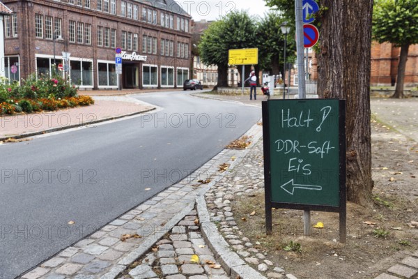 Sign on the side of the road, inscription Halt, DDR Softeis, Dömitz, Hamburg Metropolitan Region,