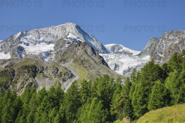Pigne d'Arolla with Tsijiore Nouve Glacier, Arolla Valley, Val d'Hérens, Canton of Valais,