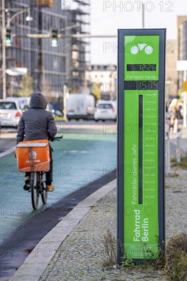 Bicycle barometer on Karl-Marx-Allee in Berlin, the number of bicycles passing by the counting