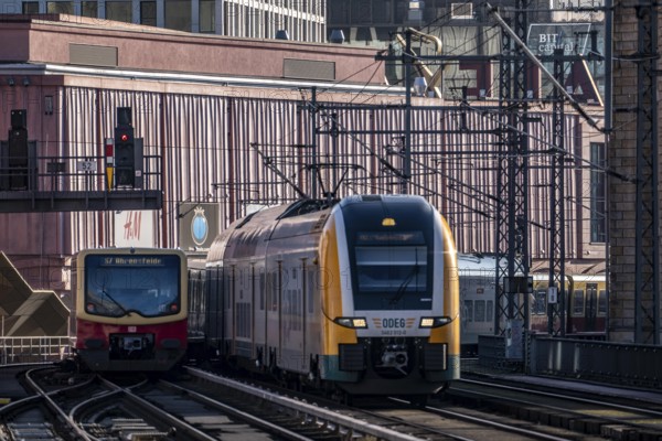 S-Bahn train, train, ODEG train, regional express, on line, at FriedrichstraÃŸe station, Berlin,