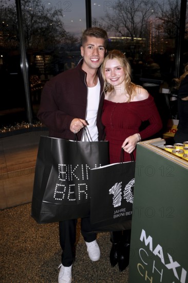 Maximilian Seitz, Eva Bloss, 5th Charity Celebrity Pack 2025 campaign for street sweeps e.V. at
