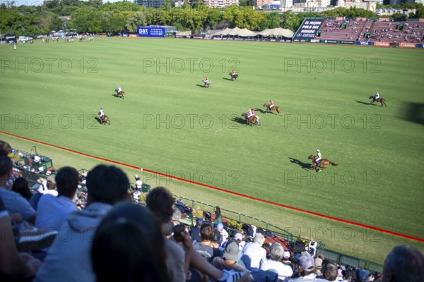 Spectators at the 132nd Argentine Open Polo Championship (Spanish 132nd Abierto Argentino de Polo