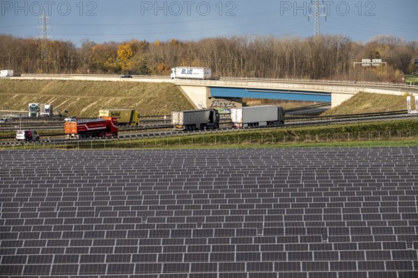 86.5 MW peak open-air photovoltaic systems, from RWE, with over 141, 000 solar modules, on a side