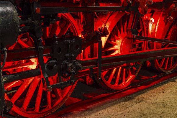Wheelwork of the historic express locomotive 03 295, built in 1937, railway museum, Augsburg