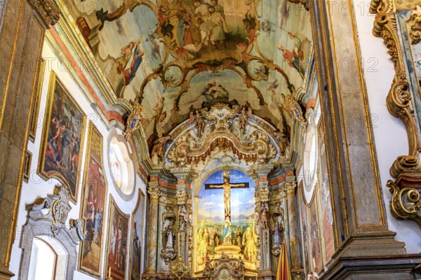 Example of Baroque architecture in Brazil is the interior of the Bom Jesus de Matosinhos church in
