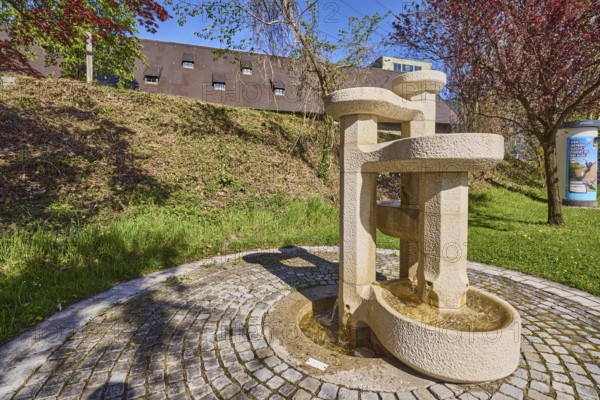 Stone fountain, fountain, cobblestones, trees, meadow, blue sky, cloudless, Anton-Winkler-Straße,
