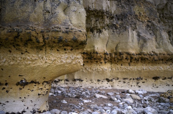 Rock formation, rocks, geological rock structures, pebbles, pebbles, Yport, Alabaster Coast, La