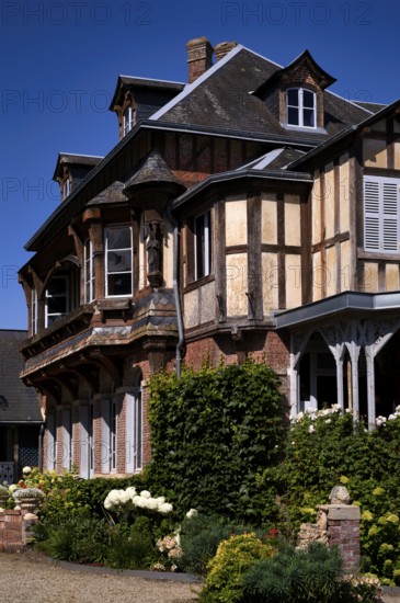 Maison Maurice Leblanc, museum in the garden and home of the writer known for Arsène Lupin,