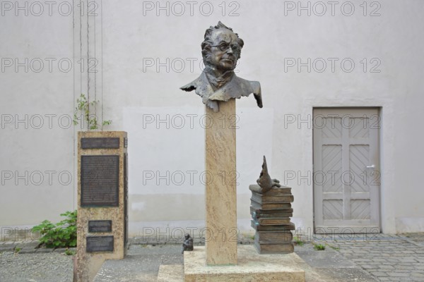 Monument to merchant, publicist and publisher Carl Joseph Meyer, bust, head, sculpture, stele, pile
