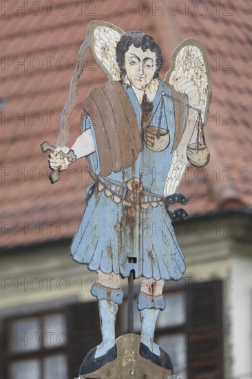 Figure at the Luitpold fountain built in 1911, fountain, angel, sword, stabbing weapon, beam