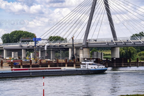 New construction of the second motorway bridge of the A1 over the Rhine near Leverkusen, after