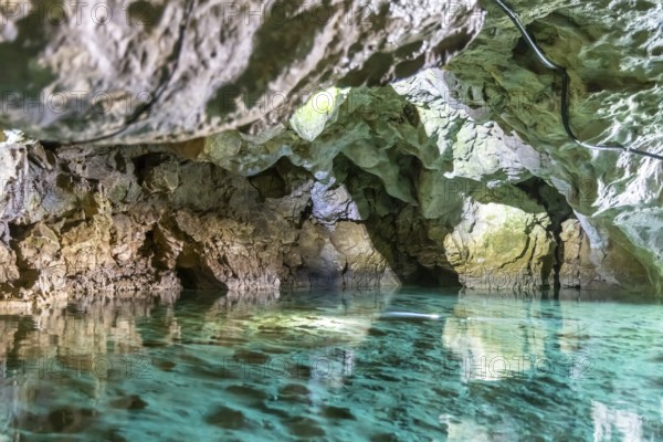 Excursion destination Wimsen Cave in the Swabian Alb. This tourist attraction is the only cave in