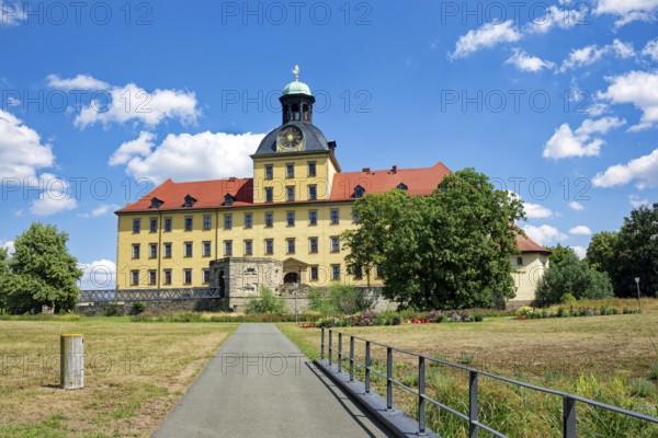 Johannisteich, castle park, Museum Zeitzer Schloss Moritzburg, early baroque style, Zeitz,