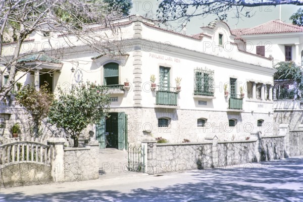 Santa Casa de Misericordia, Pavilhão Lara Reis, Portuguese colonial building, Avenida da Republica,