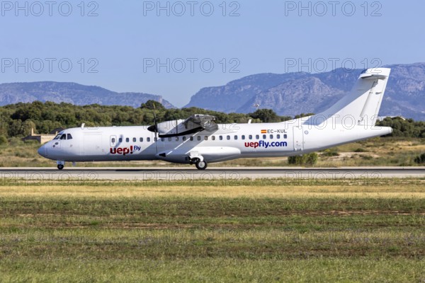 An ATR 72-500 aircraft from Uep! Fly with the registration EC-KUL at Palma de Majorca Airport,