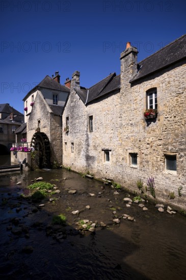 Mill wheel, mill, tanners' quarter, river Aure, old town, Bayeux, Normandy, Calvados, France