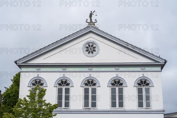 Building on the market square, figure of Justitia on the roof ridge, Old Town, Tönning, North