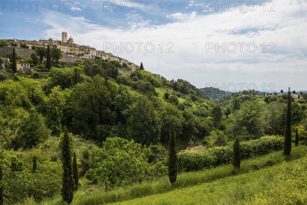 Picturesque mountain village, St. Paul de Vence, Provence Alpes Côte d'Azur, South of France,