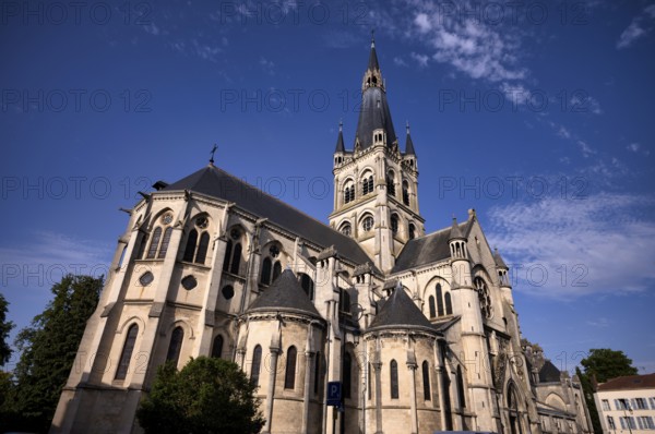 Cathedral Église Notre-Dame, Épernay, Champagne, Marne, France