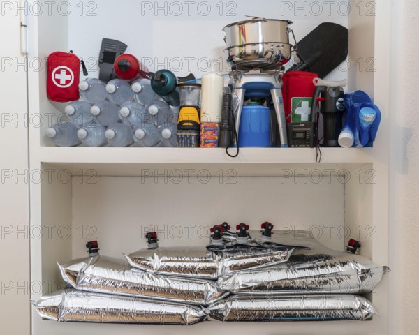 Emergency preparedness, food storage in a private household, shelf, pantry, with long-life food,