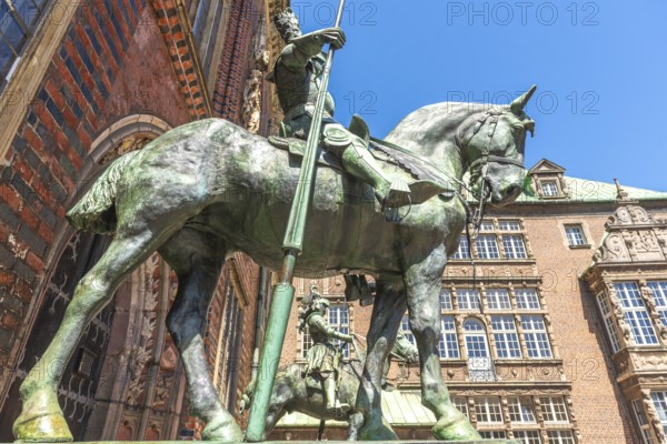Heralds, equestrian statues at the east portal of the Old Town Hall, armoured rider with lance and