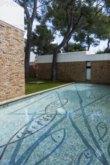 Museum, Fondation Maeght, artist Georges Braque, St. Paul de Vence, Provence Alpes Côte d'Azur,