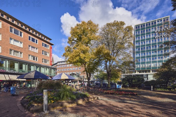 Pedestrian zone, Hotel Astor Kiel by Campanile, leather shop, Meissner leather, general