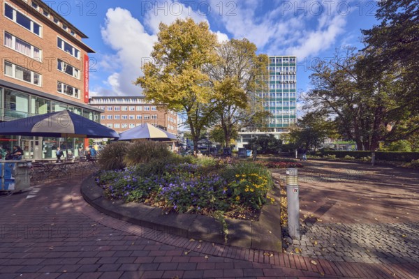 Pedestrian zone, Hotel Astor Kiel by Campanile, general architecture, high-rise building, modern