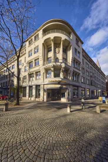 Kieler Nachrichten, Kieler Zeitung Verlags- und Druckerei KG GmbH, historic commercial building,