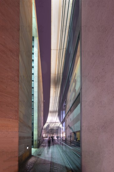 Evening reflection in the glass façade of the Neues Museum, State Museum of Art and Design,