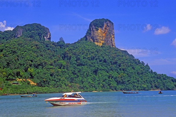 Mountains, sea, boat, two years in front of the tsunami, Railay East, Krabi, Thailand, December