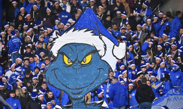 Miesepeter The Grinch shows stinkefinger, middle finger, choreo, choreography, fan action TSG 1899