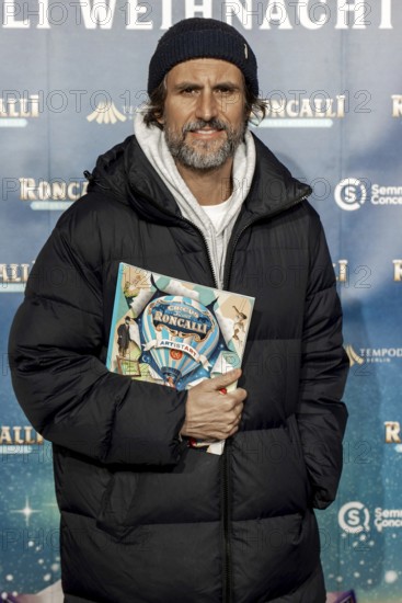 Tom Beck at the premiere of the 21st Original Roncalli Christmas Circus Berlin at Berlin's